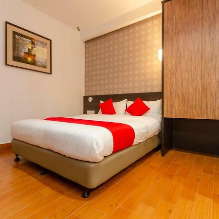 Oyo 1164 Hotel 906 Kota Laksamana Malacca Extérieur photo