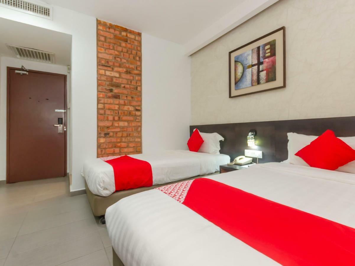 Oyo 1164 Hotel 906 Kota Laksamana Malacca Extérieur photo