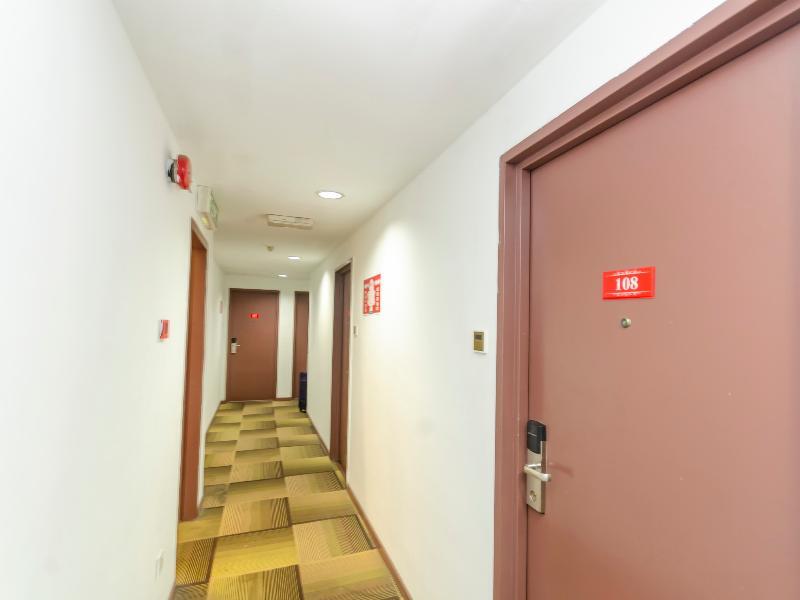 Oyo 1164 Hotel 906 Kota Laksamana Malacca Extérieur photo