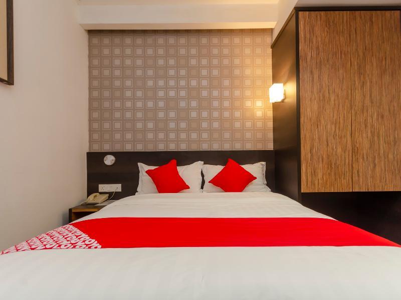 Oyo 1164 Hotel 906 Kota Laksamana Malacca Extérieur photo